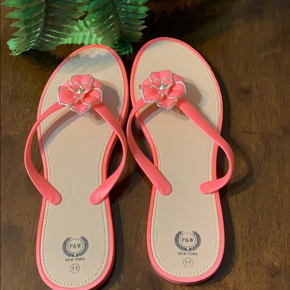 Pink FlipFlops - Picture 7 of 8